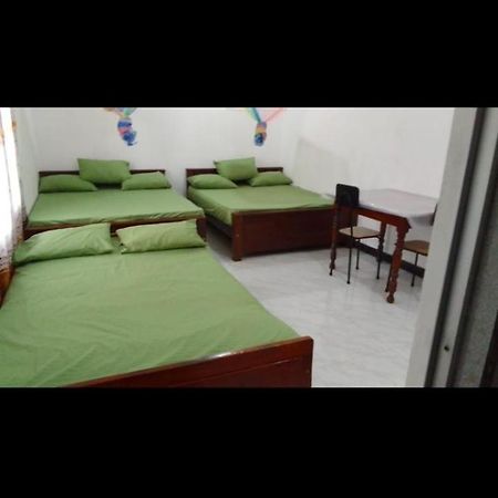 Dinesh Guest House Kataragama Exterior foto