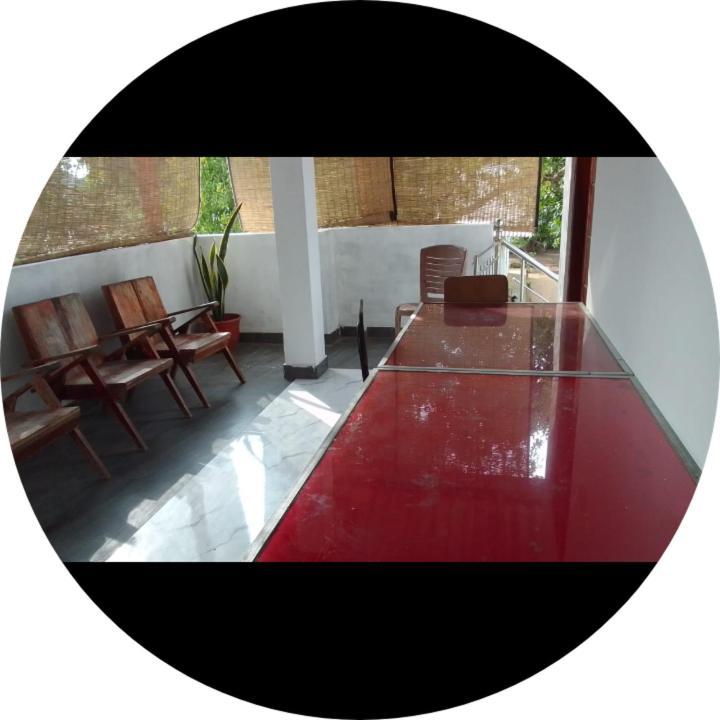 Dinesh Guest House Kataragama Exterior foto